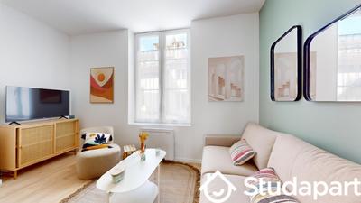 Chambre - 11 m² - 1 pièce