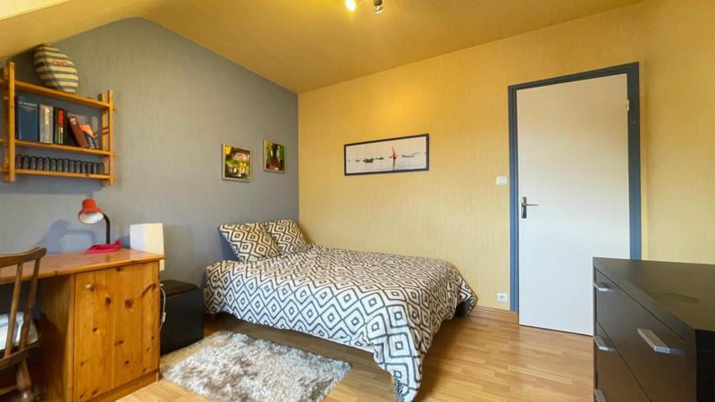 Maison - 112 m² - 6 pièces