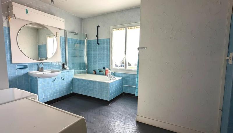 Maison - 207 m² - 10 pièces