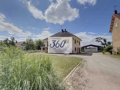 Maison - 118 m² - 5 pièces