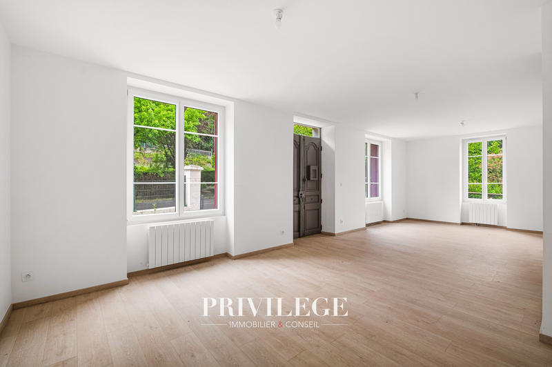 Appartement - 86 m² - 4 pièces