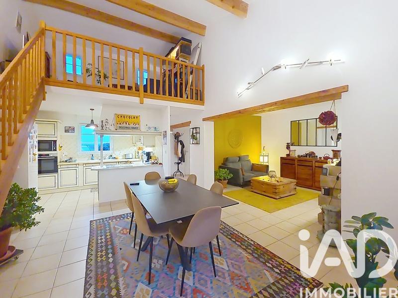 Maison - 115 m² - 4 pièces
