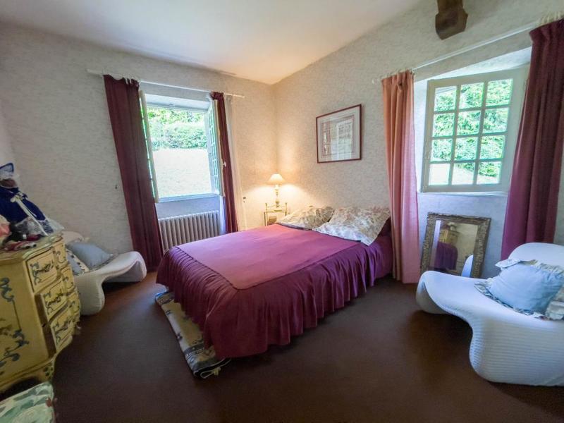 Maison bourgeoise - 301 m² - 10 pièces