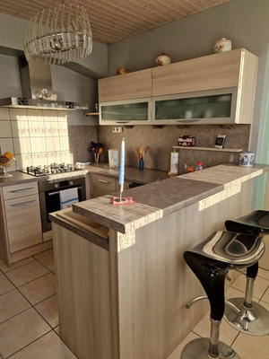 Appartement - 81 m² - 3 pièces