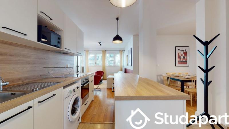 Chambre - 11 m² - 1 pièce