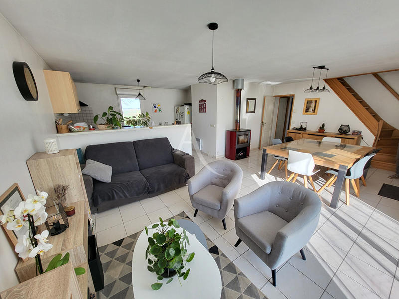 Maison - 105 m² - 7 pièces