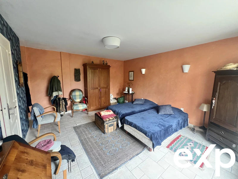 Maison - 141 m² - 6 pièces