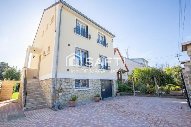 Maison - 130 m² - 5 pièces