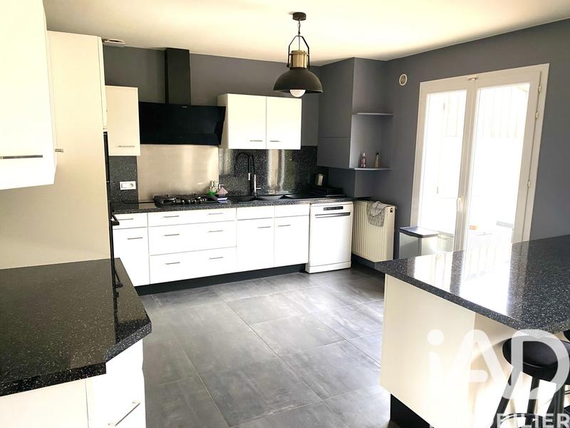 Maison - 145 m² - 5 pièces