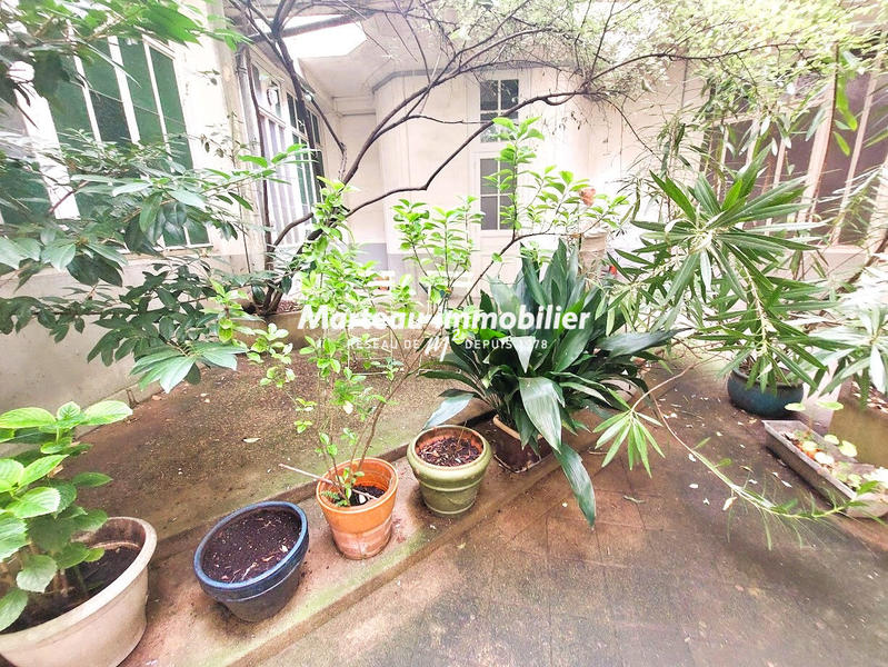 Appartement - 195 m² - 6 pièces