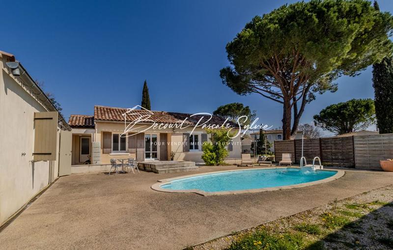 Villa - 210 m² - 6 pièces