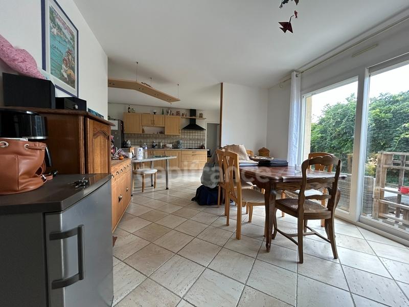 Maison - 170 m² - 10 pièces