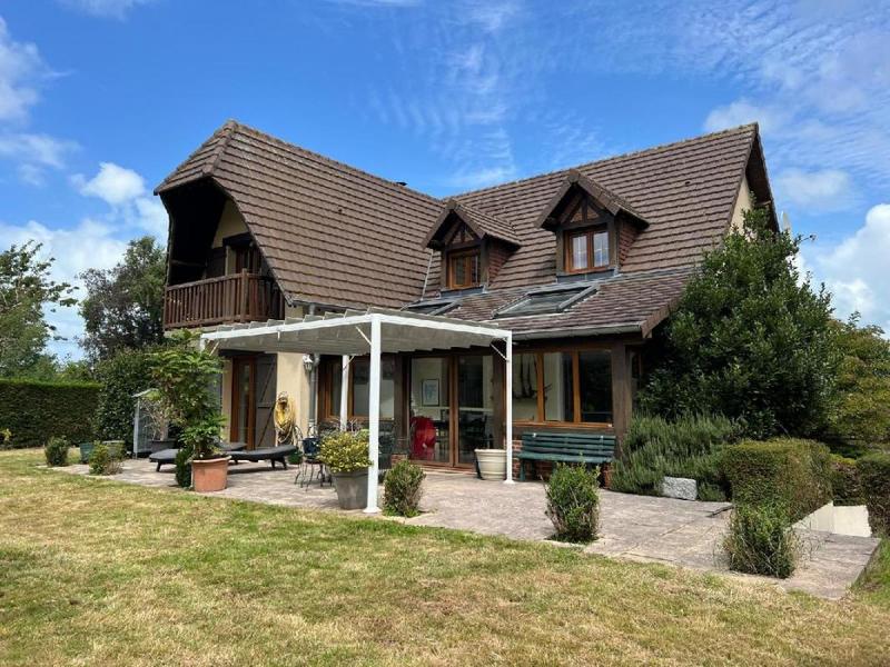 Maison - 153 m² - 6 pièces