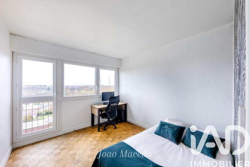 Appartement - 93 m² - 5 pièces