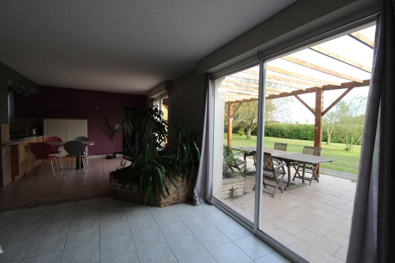 Maison - 235 m² - 8 pièces