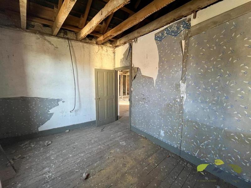 Maison - 293 m² - 8 pièces