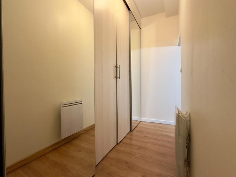 Appartement - 96 m² - 6 pièces