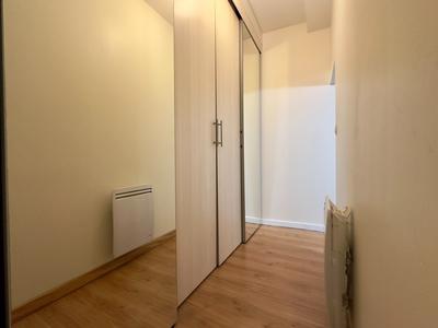 Appartement - 96 m² - 6 pièces