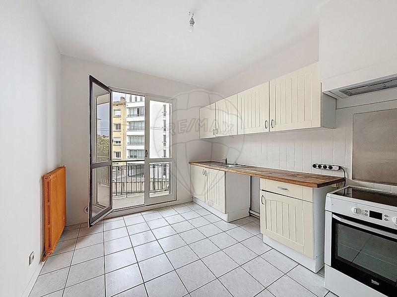 Appartement - 91 m² - 4 pièces