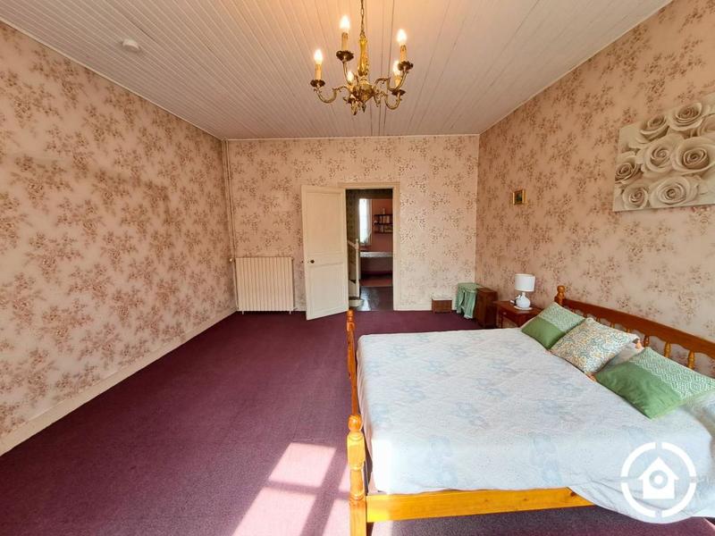 Maison ancienne - 155 m² - 7 pièces