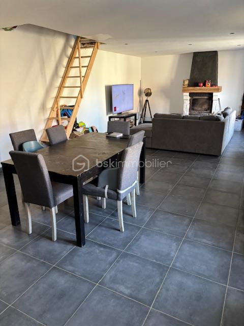 Maison - 105 m² - 5 pièces