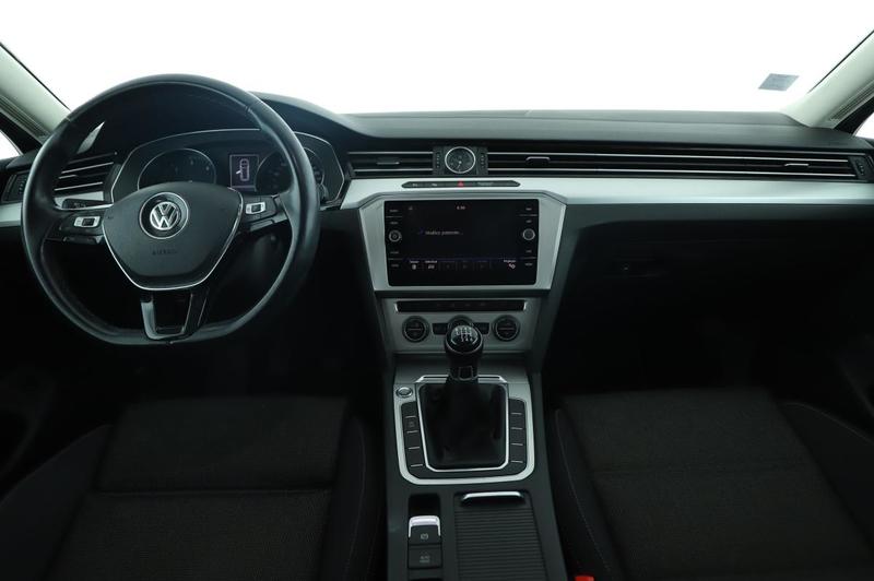 Volkswagen Passat Sw 2.0 Tdi BlueMotion Tech Confortline 150 ch