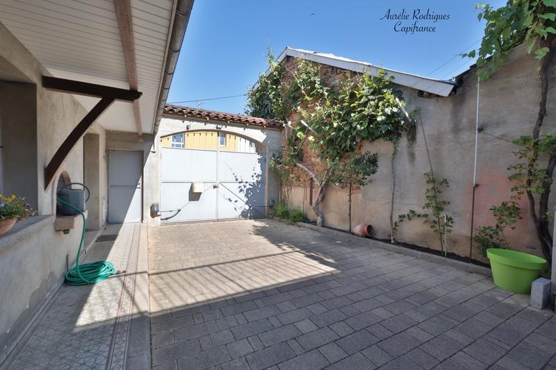 Maison - 187 m² - 6 pièces