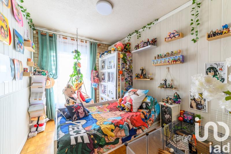 Maison - 91 m² - 5 pièces