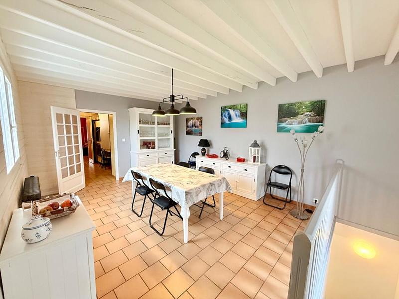 Maison - 152 m² - 6 pièces