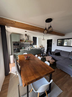 Maison - 100 m² - 6 pièces