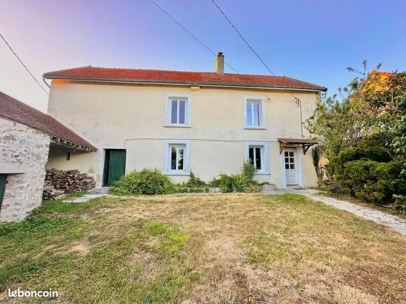 Maison de village - 124 m² - 5 pièces
