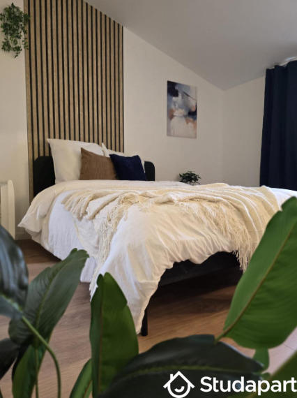 Chambre - 10 m² - 1 pièce