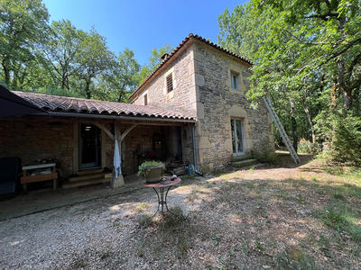 Maison - 94 m² - 4 pièces