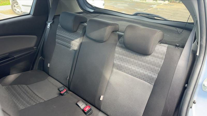 Toyota Yaris 1.3 Vvt-i 100 Dynamic