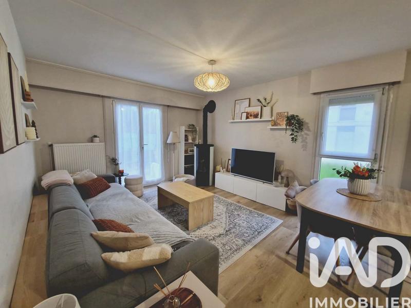 Maison - 87 m² - 5 pièces