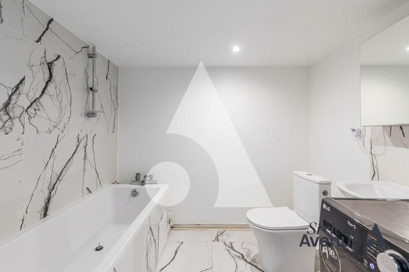 Maison - 96 m² - 5 pièces