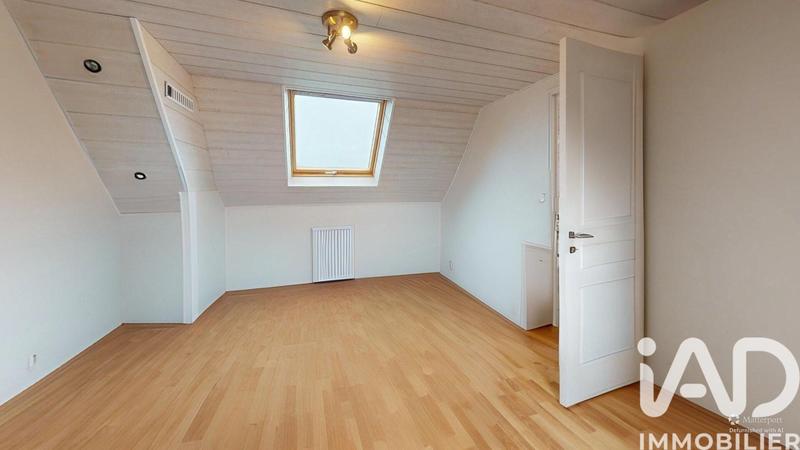 Maison - 142 m² - 6 pièces