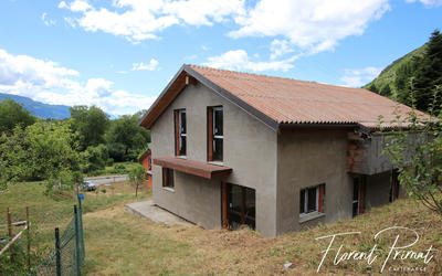 Maison - 79 m² - 5 pièces