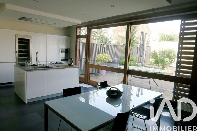 Maison de maîtres - 210 m² - 6 pièces