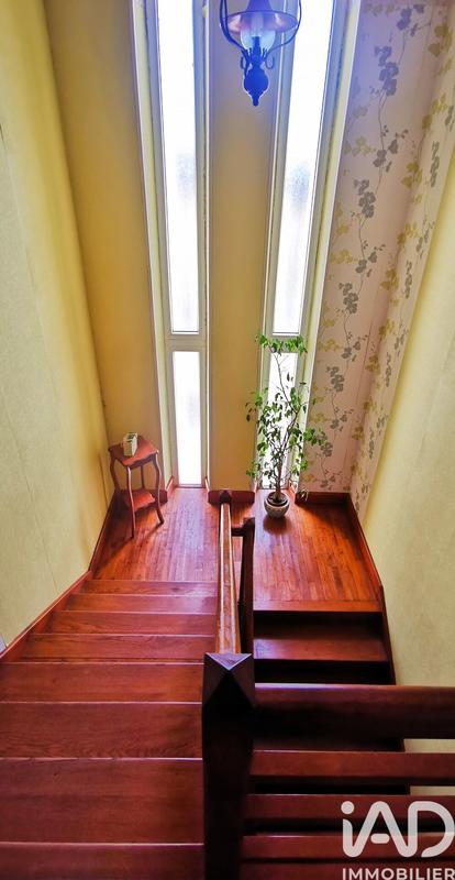 Maison - 141 m² - 6 pièces