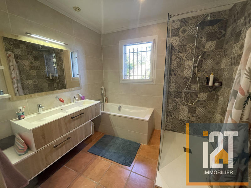 Villa - 134 m² - 5 pièces