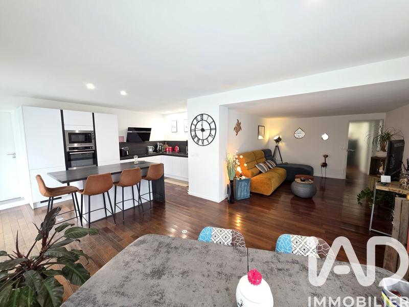 Appartement - 94 m² - 4 pièces