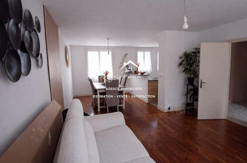 Maison - 79 m² - 5 pièces