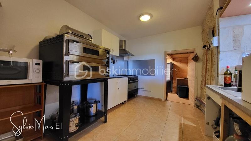 Propriété - 520 m² - 15 pièces