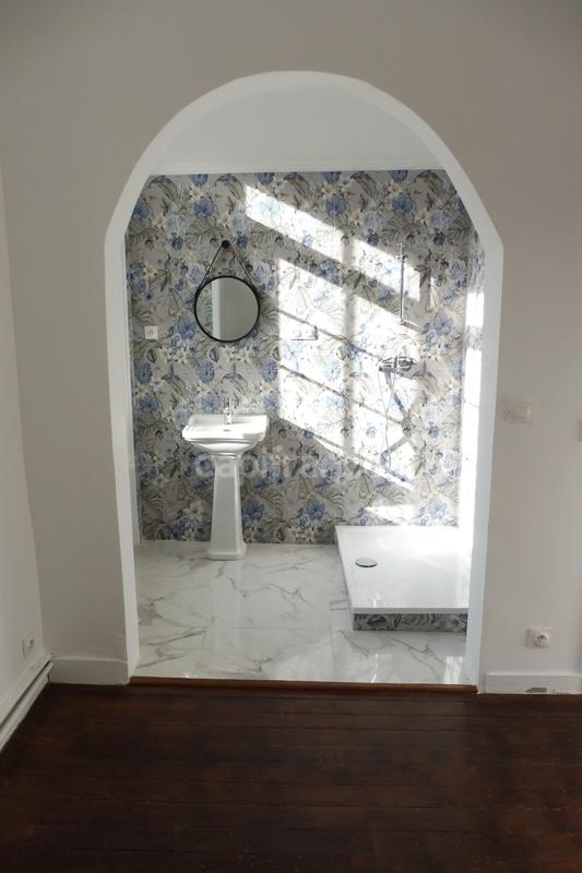 Maison de maîtres - 227 m² - 13 pièces