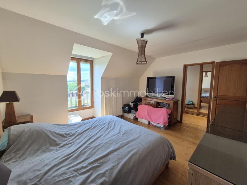 Maison - 138 m² - 5 pièces