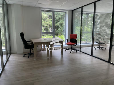 Bureau - 284 m²