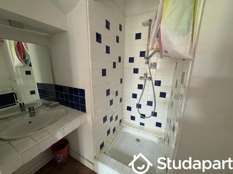 Chambre - 20 m² - 1 pièce