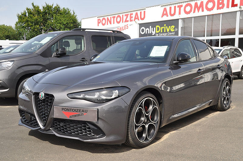 Alfa Romeo Giulia 160 at8 sprint toit ouvrant