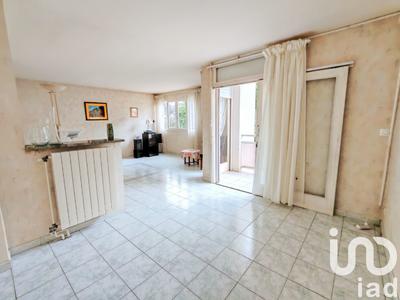 Appartement - 85 m² - 5 pièces